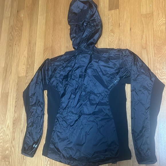 Women’s Outdoor Research XSmall Helium Rain Jacket Black - Picture 2 of 6